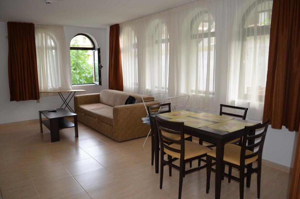 Etara 2 Apartment Светий Влас Номер фото