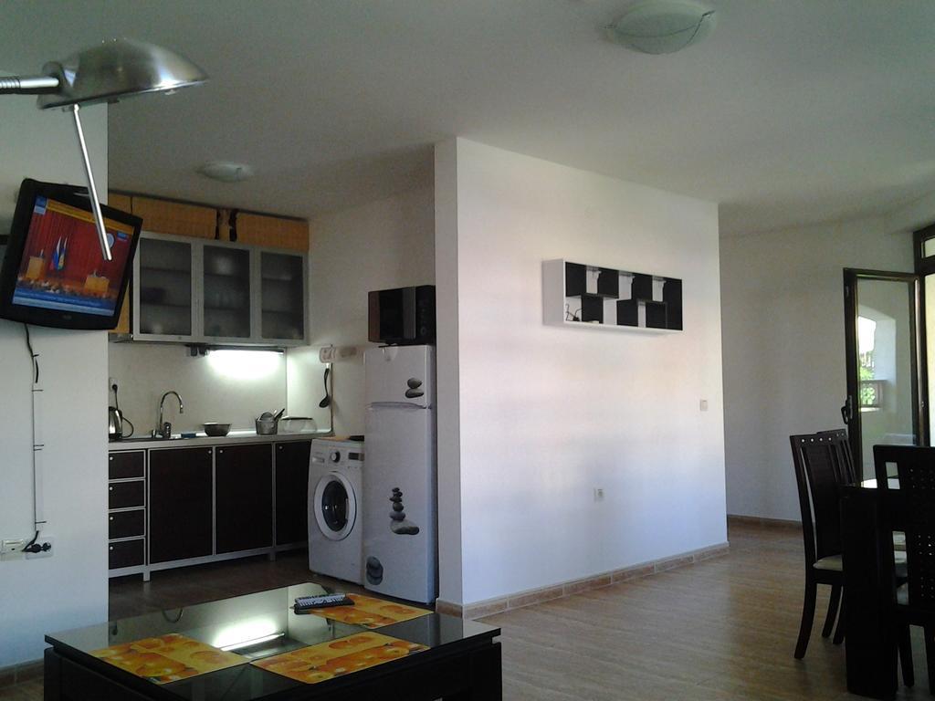 Etara 2 Apartment Светий Влас Номер фото